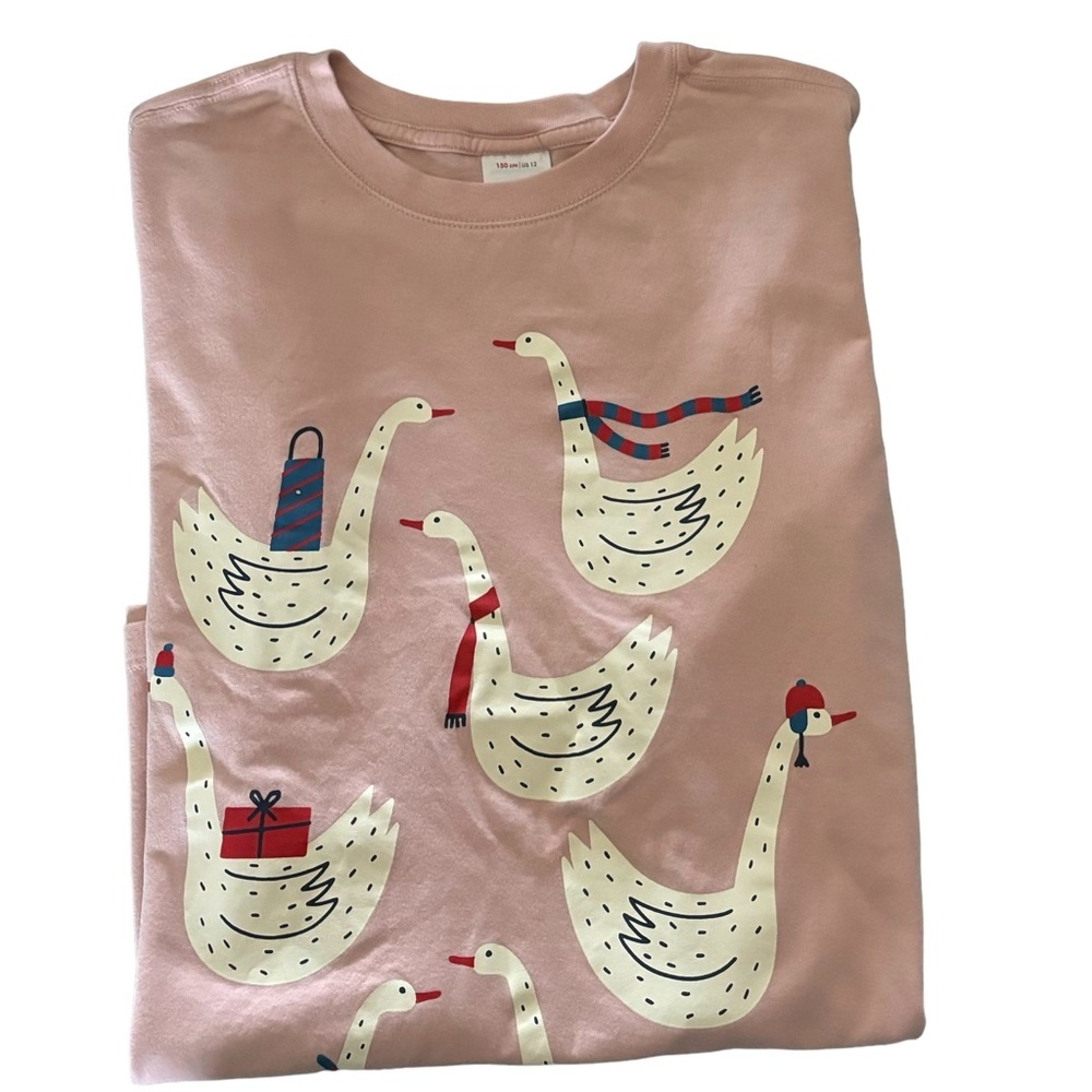 Hannah Andersson girls long sleeve pink goose motif t-shirt. Size 12.